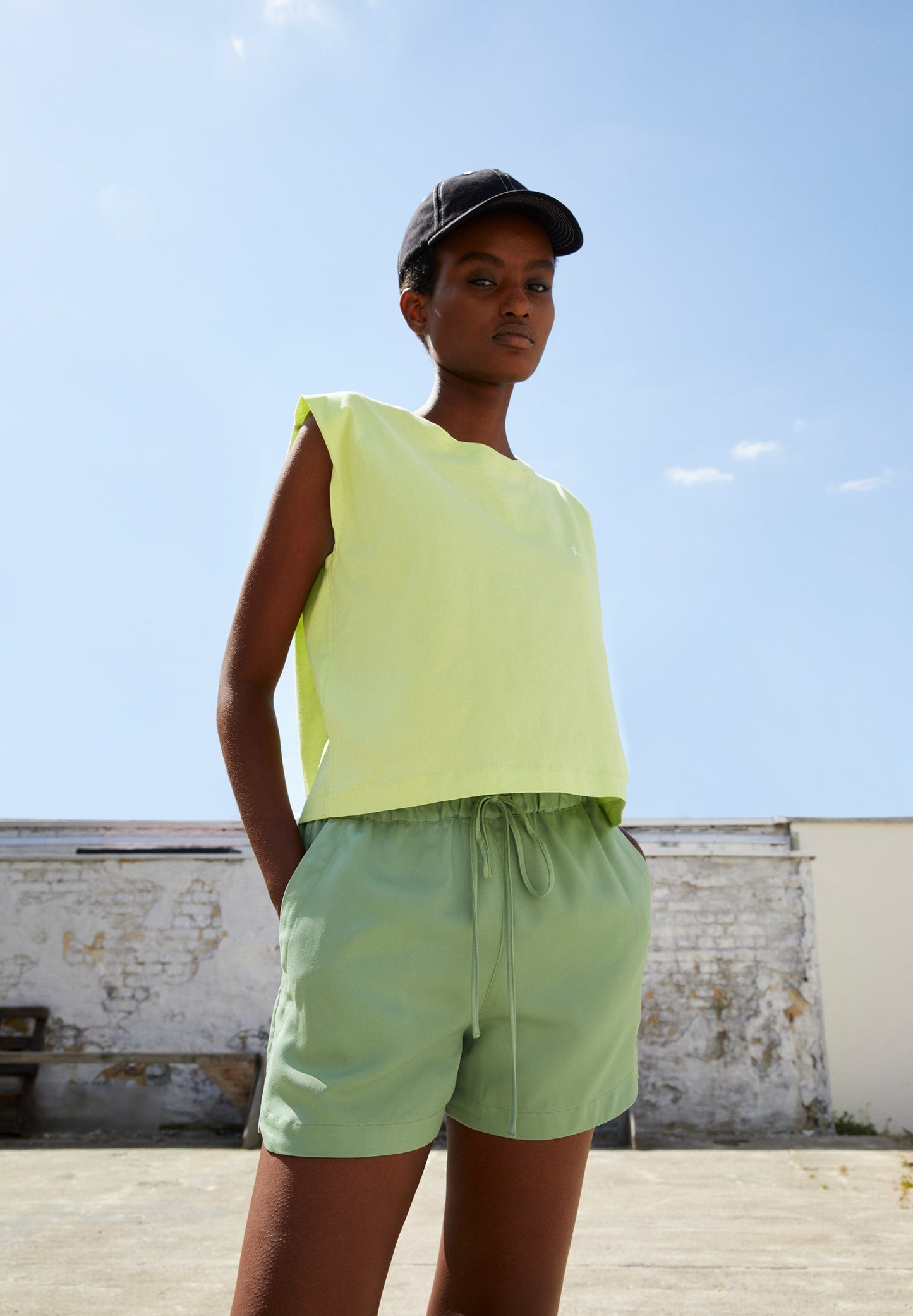 Short vert en tencel - vaanna smith green
