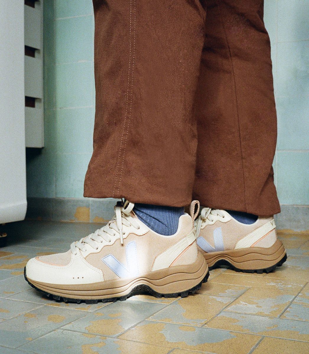 Baskets en suède et cuir certifié | beige et violet "venturi suede almond swan"