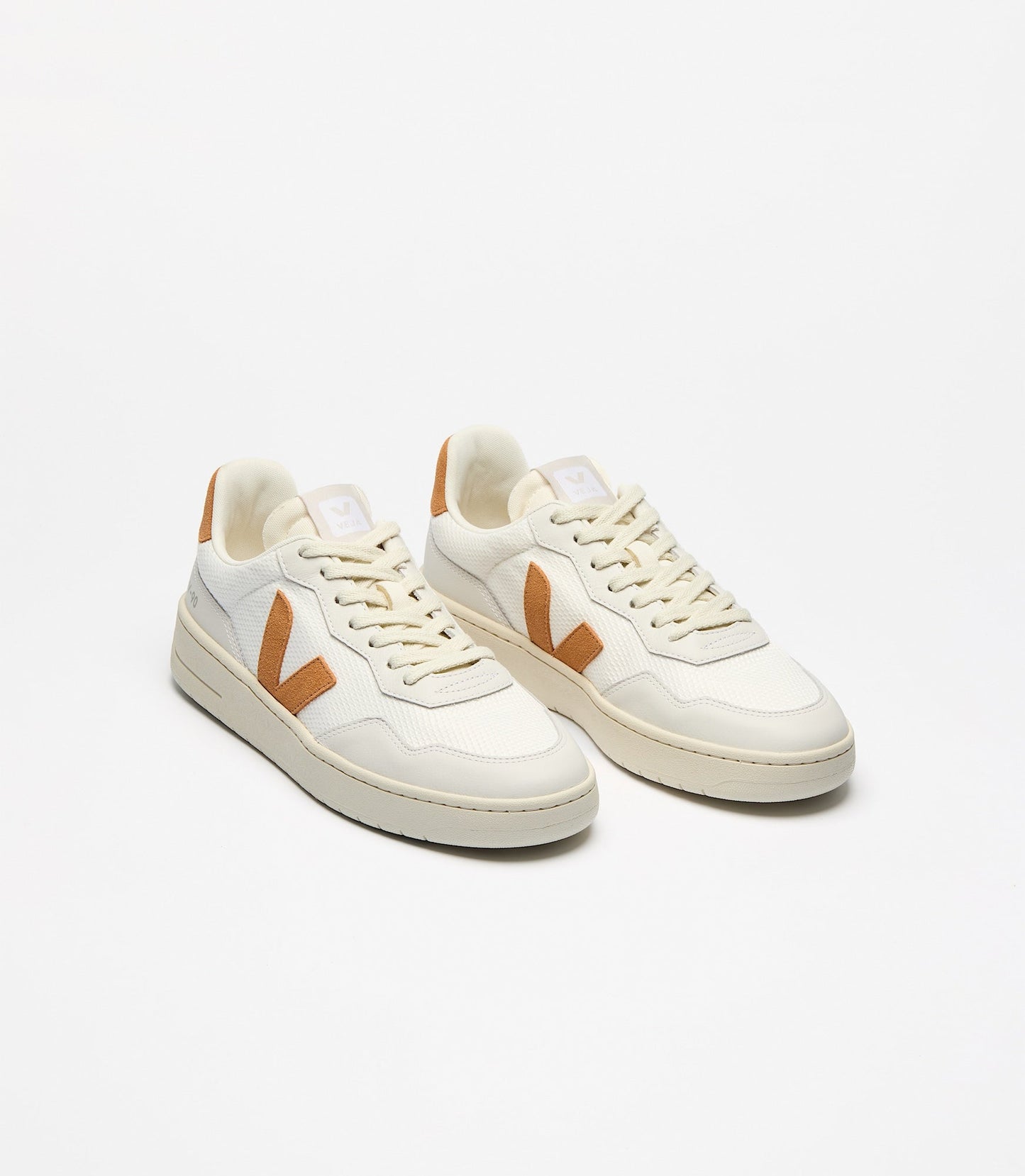 Baskets en matières recyclées | blanc et ochre "b-mesh white umber"