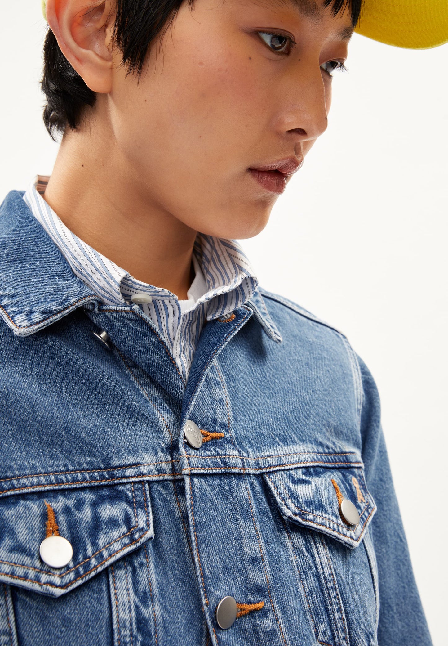 Veste en jean en coton bio et recyclé | Bleu dévalvé "velitaa retro true used wash"
