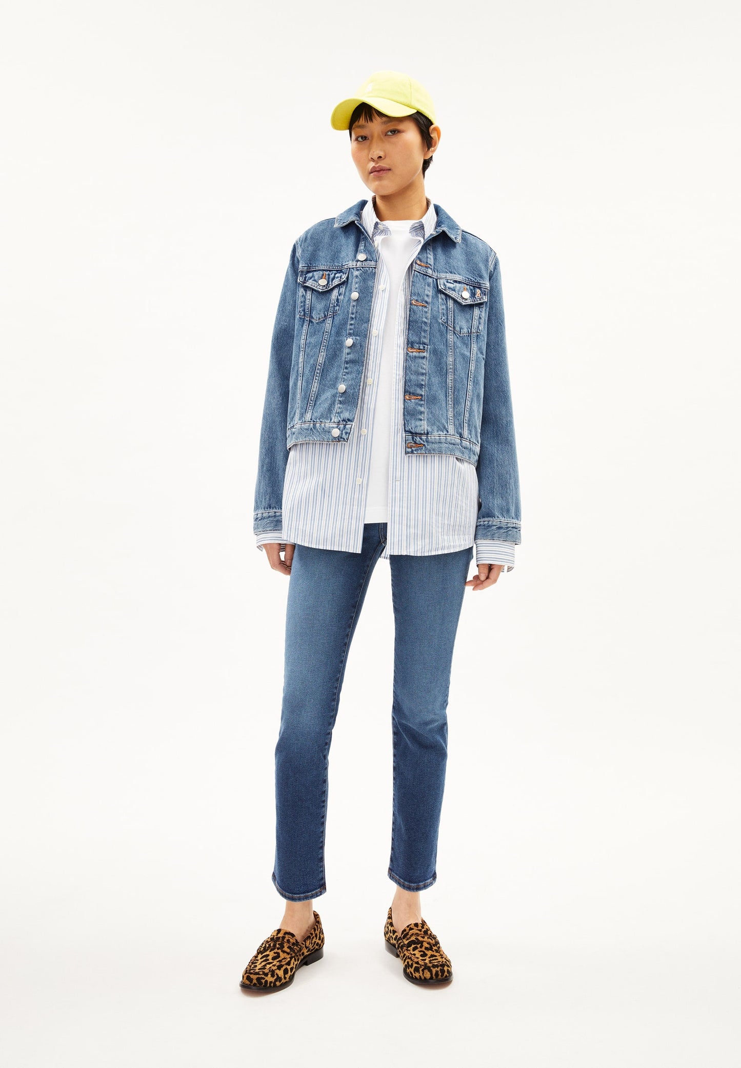 Veste en jean en coton bio et recyclé | Bleu dévalvé "velitaa retro true used wash"