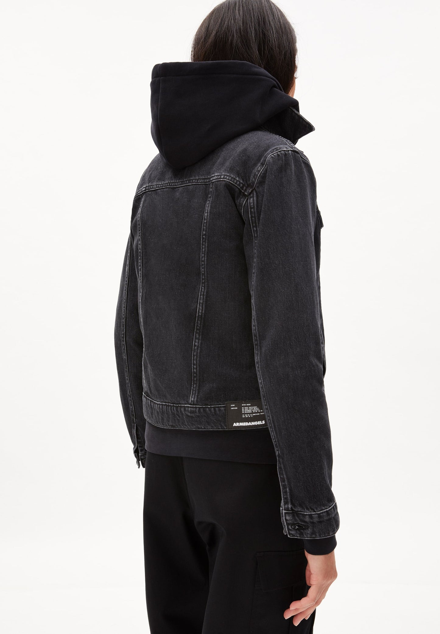 Veste en jean noire en coton bio - velitaa washed down black