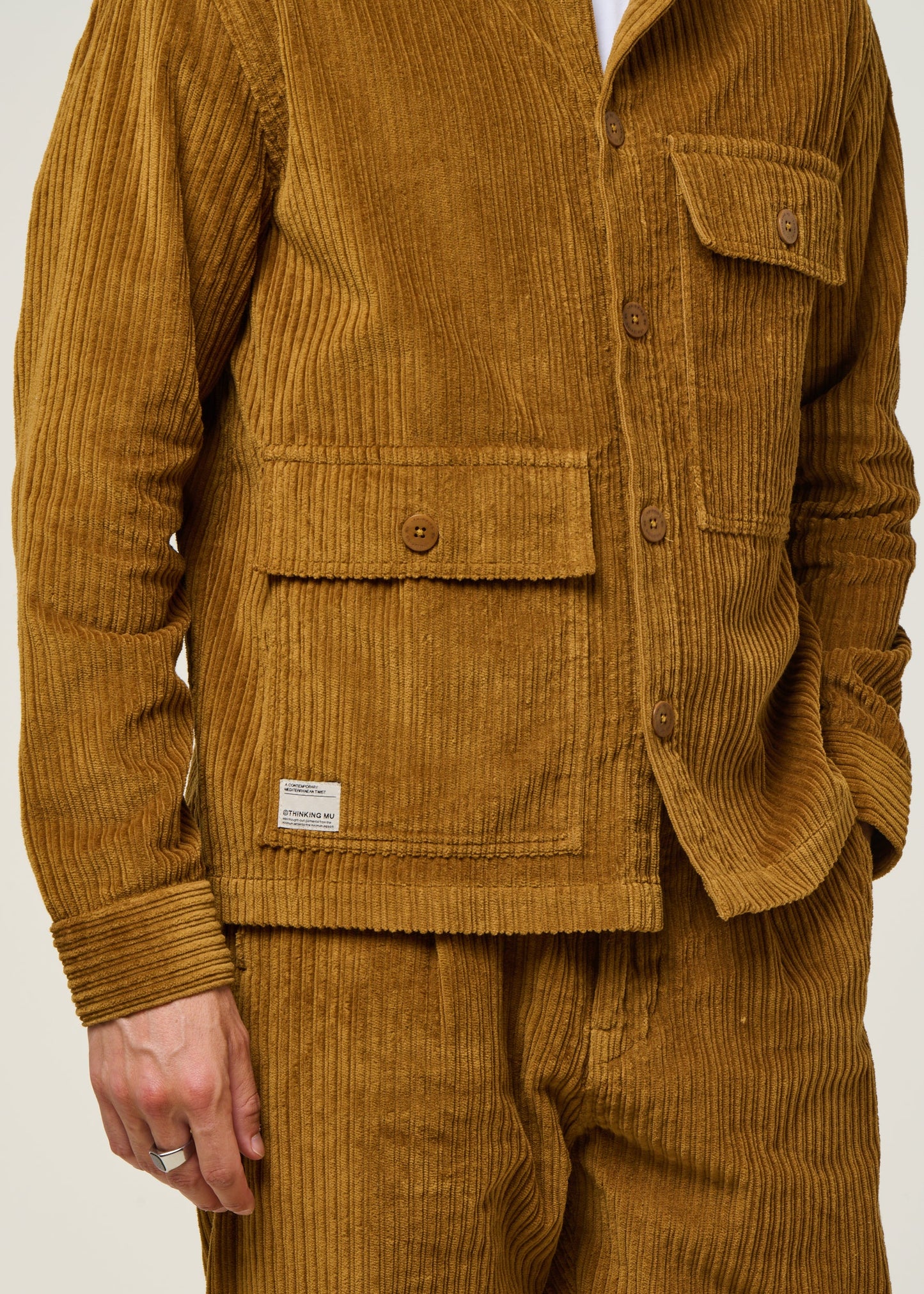 Veste velours en coton bio | camel "light oak corduroy gabin shirt - brown"