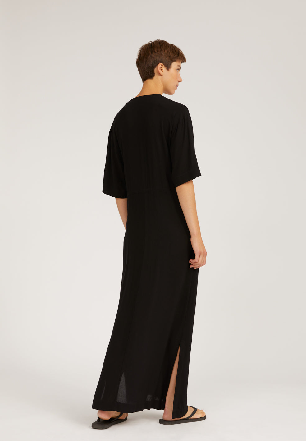 Robe longue noire en tencel - Viktoriaa