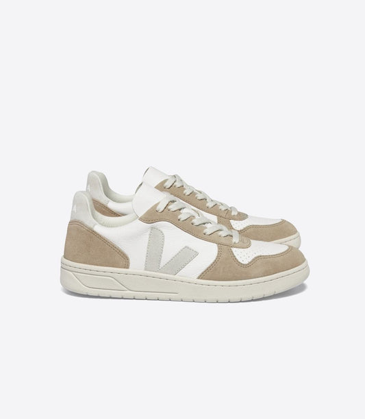 Baskets en suède et cuir sans chrome | beige "v-10 chromefree leather white natural sahara"