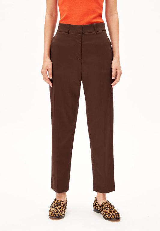 Pantalon à pinces en coton bio | Marron "warmaar deep brown"