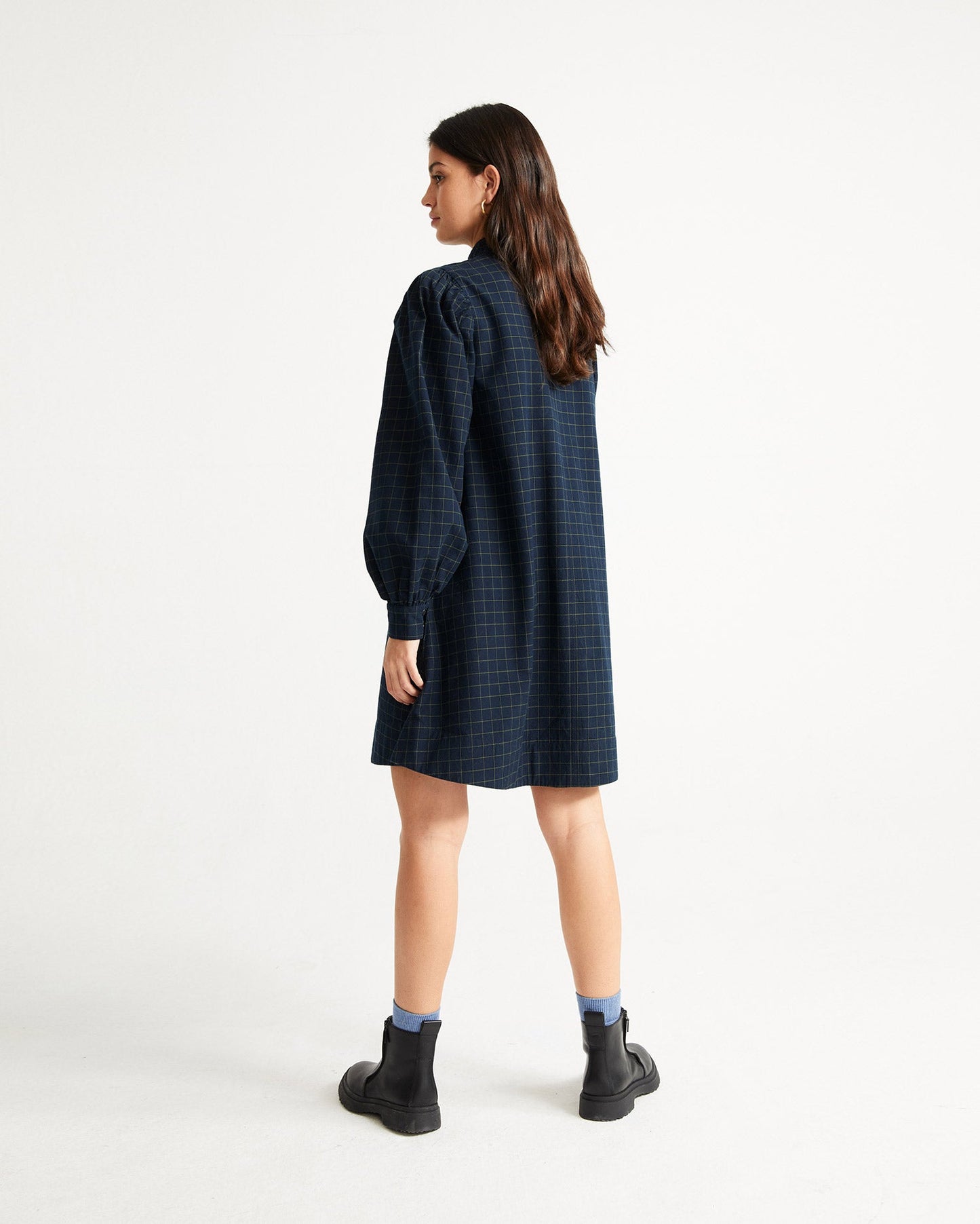 Robe manches bouffantes à carreaux marine en coton bio - flora navy checks