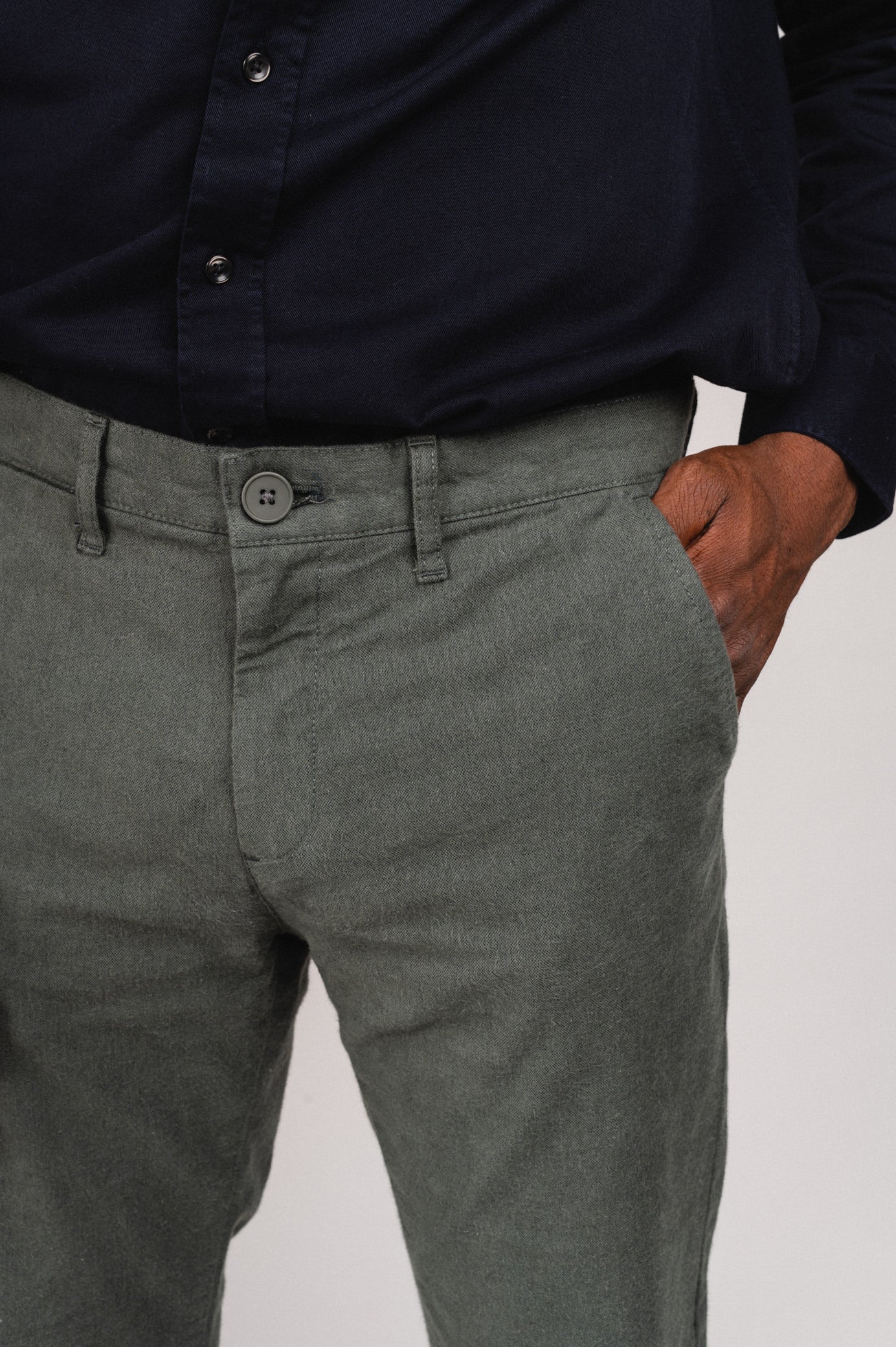 Chino slim vert forêt en flanelle de coton bio - luca slim flannel chino forrest night