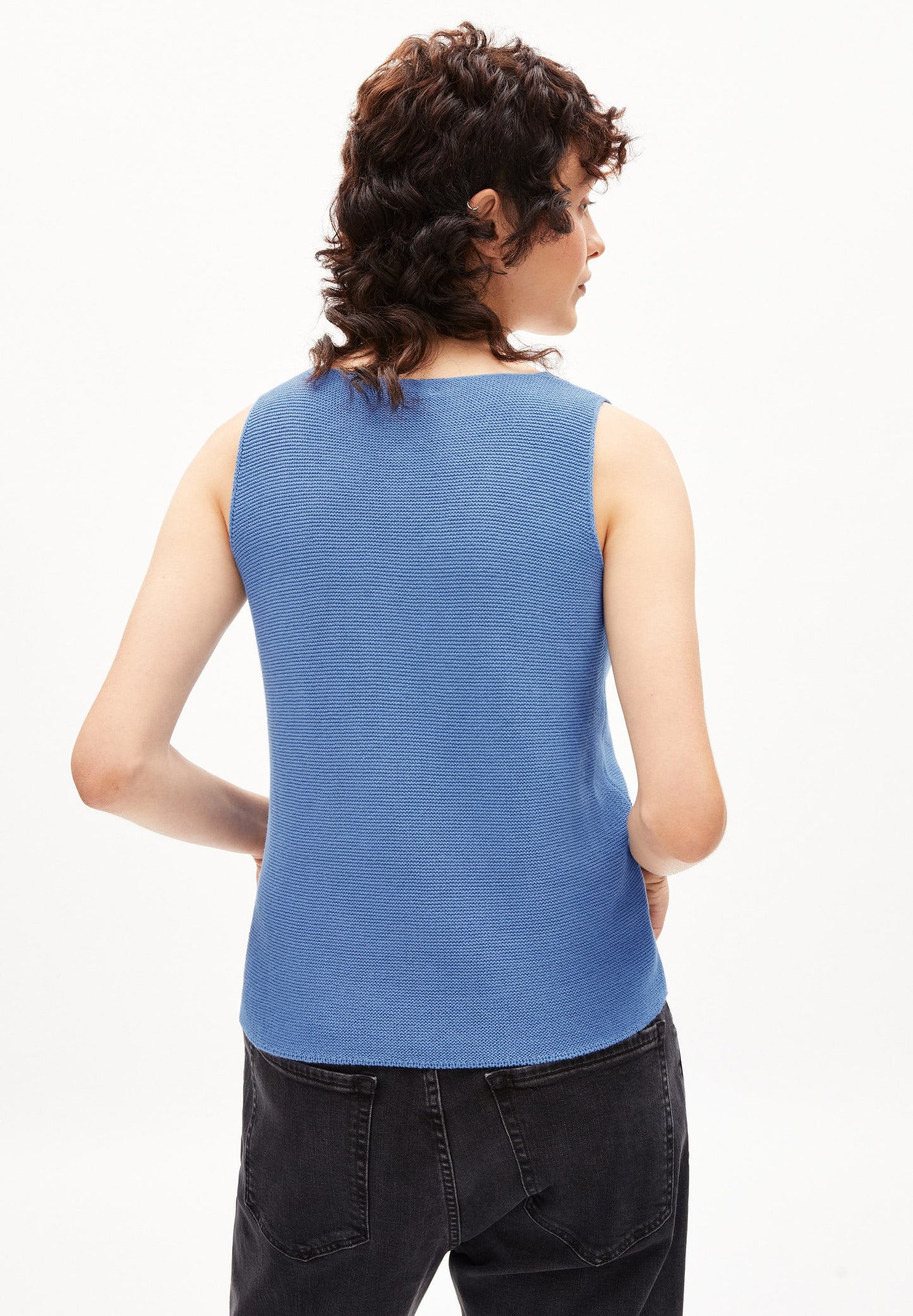 Top maille col v en coton bio - wilmaa sky high