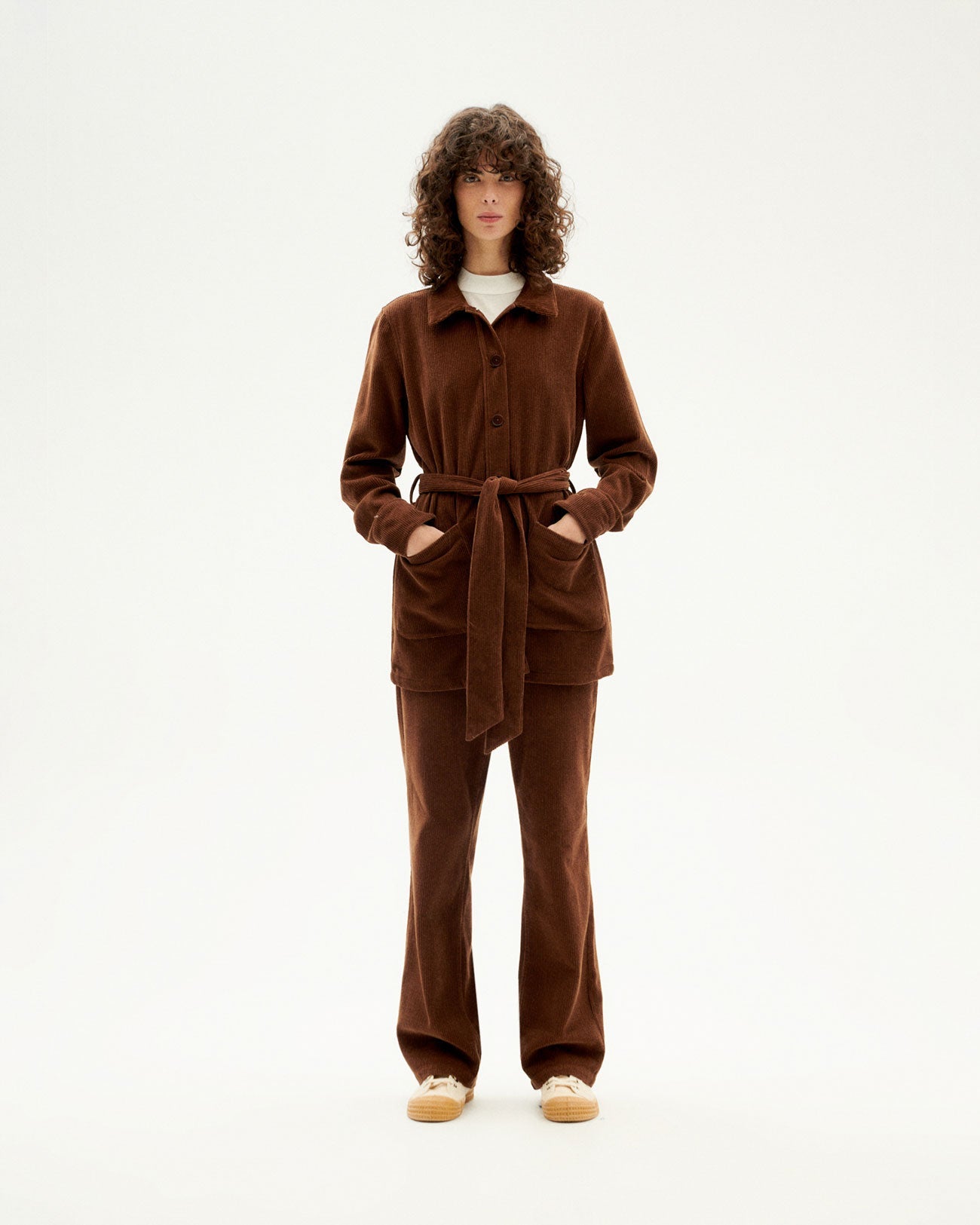 Veste velours en coton bio | marron "chocolate corduroy taylor jacket"
