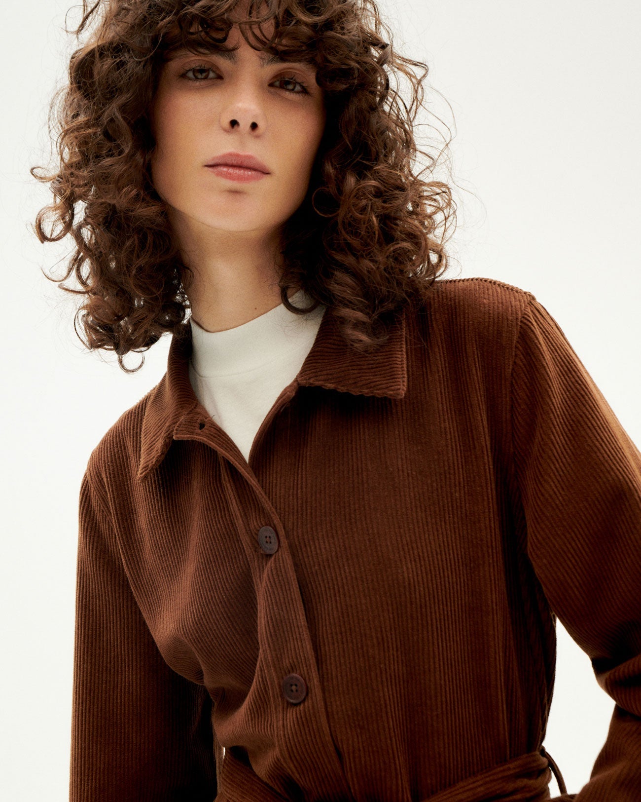 Veste velours en coton bio | marron "chocolate corduroy taylor jacket"
