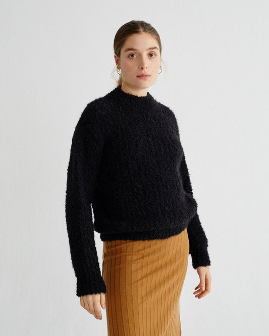 Pull à col cheminée noir en laine d'alpaga et PET recyclé - Cotys