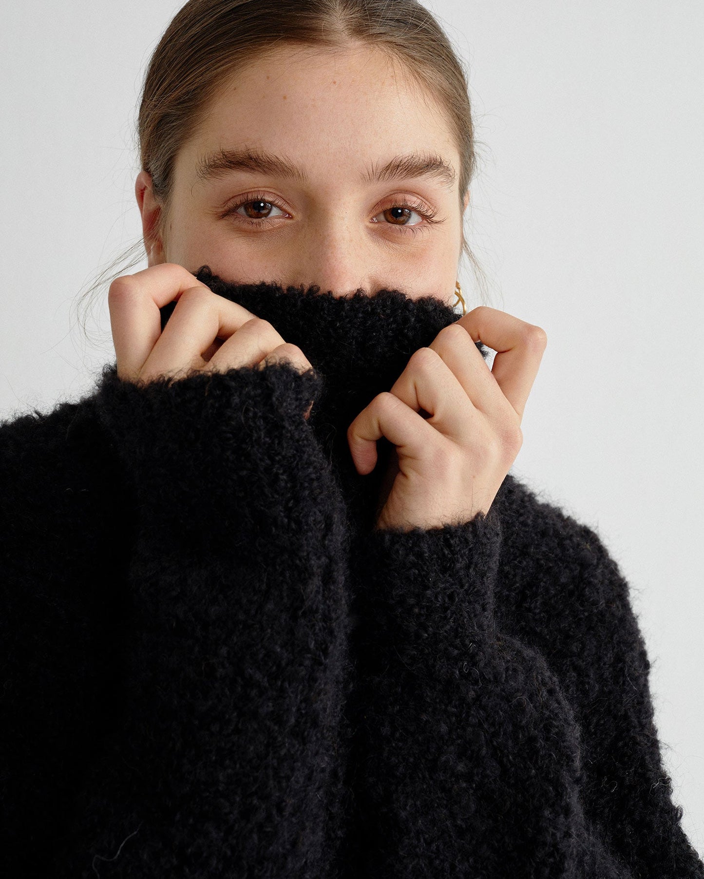 Pull à col cheminée noir en laine d'alpaga et PET recyclé - Cotys