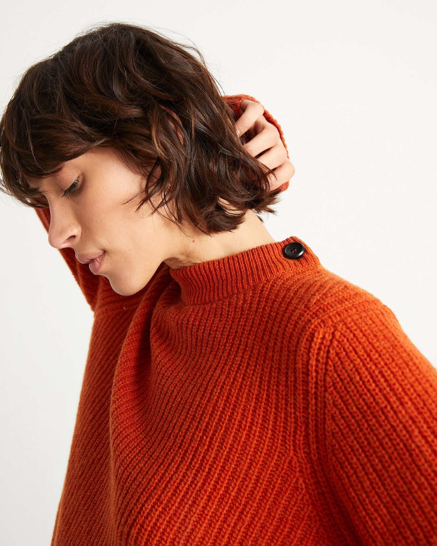 Pull col haut orange en laine certifiée - HERA orange