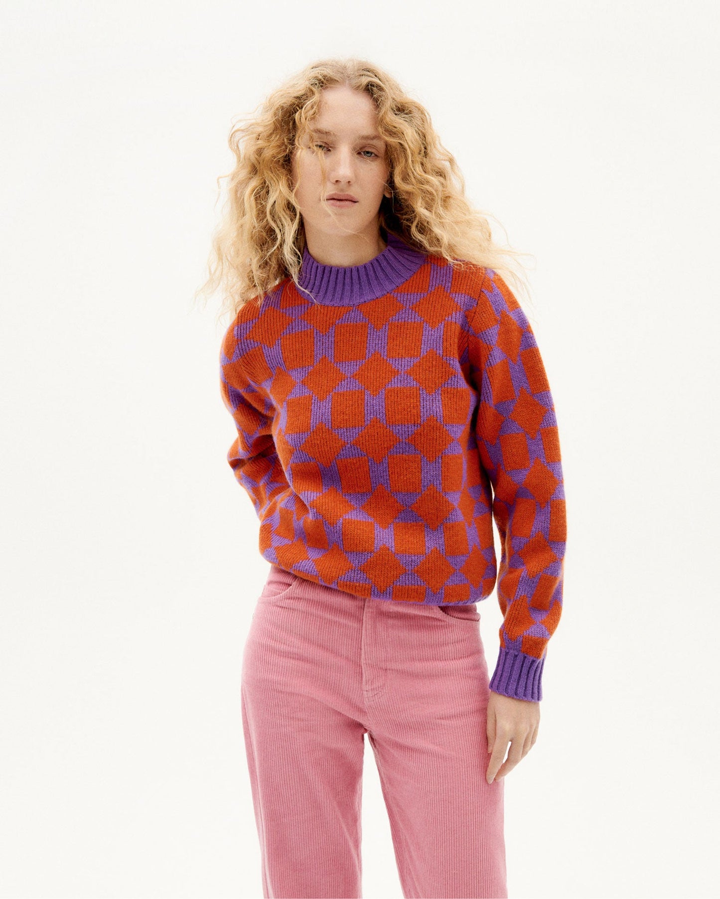Pull bicolore en laine certifiée - small squares ops knitted sweater