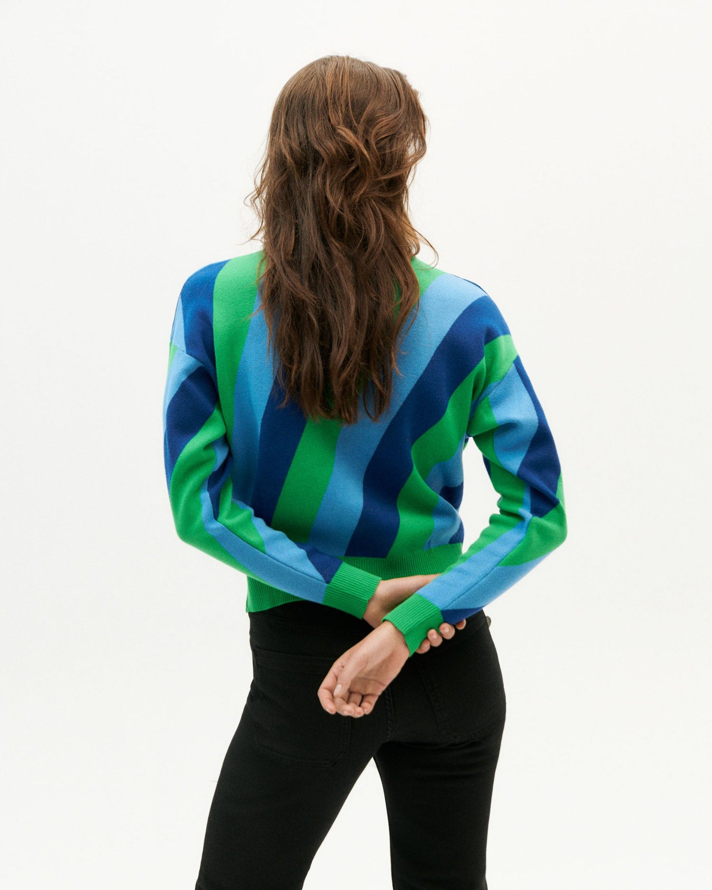Pull coloré en maille de coton bio - navy slash paloma knitted sweater