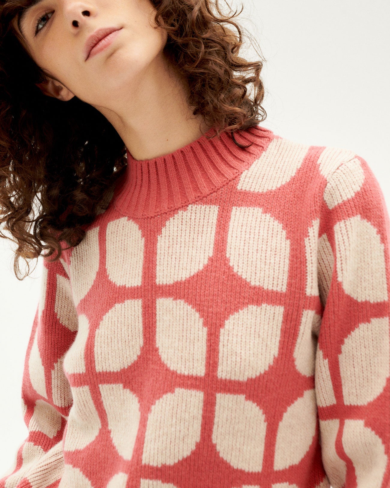 Pull à motifs en laine certifiée | Multicolore "wallpaper pink ops knitted sweater"