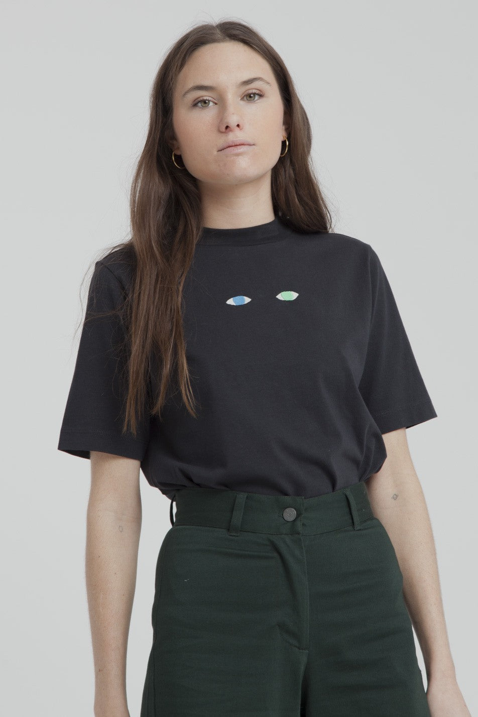 T-shirt noir brodé en coton bio - wolf eyes