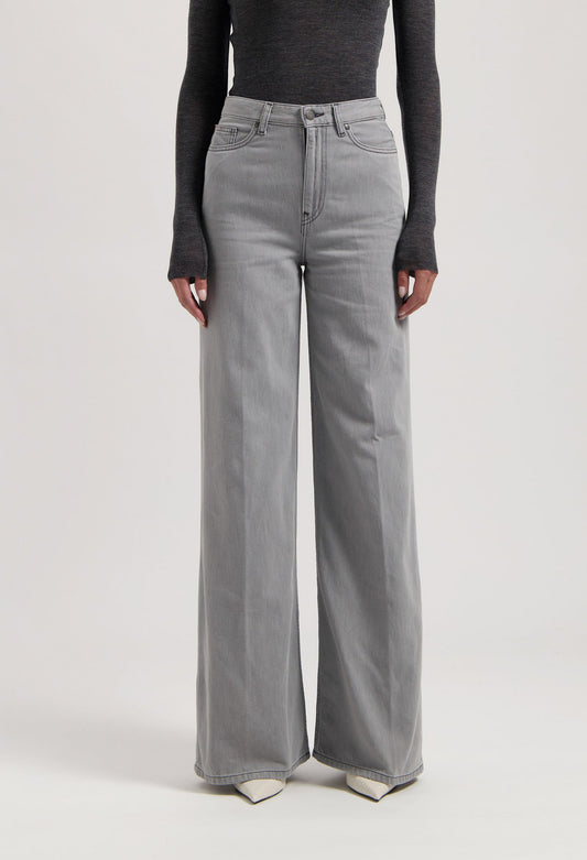 Jean ample en coton bio et recyclé | gris clair "sara high loose flow marge grey"