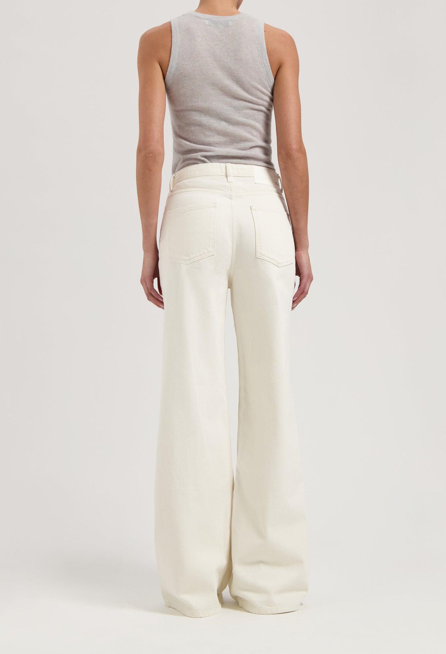 Jean évasé fluide en coton bio et tencel | écru "Sara high loose flow - natural"