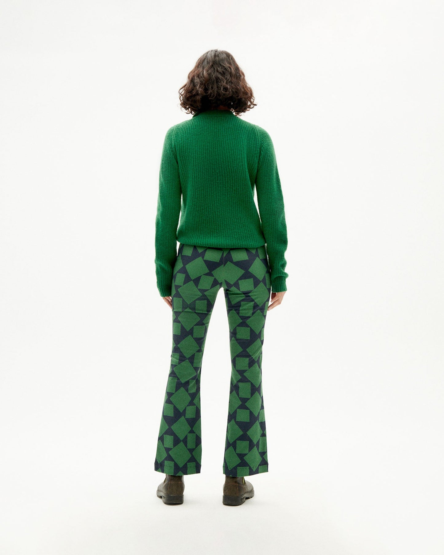 Pantalon flare bicolore à motifs en coton bio - squares green macius pants