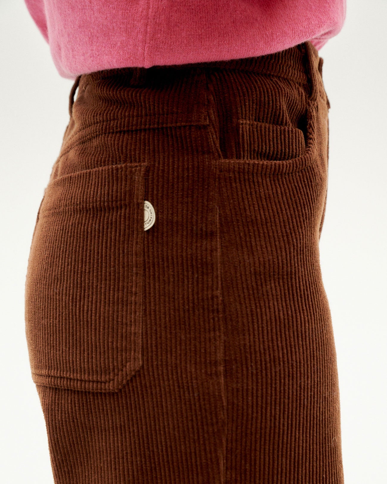 Pantalon ample velours côtelé en coton bio | marron "chocolate corduroy theresa pants"