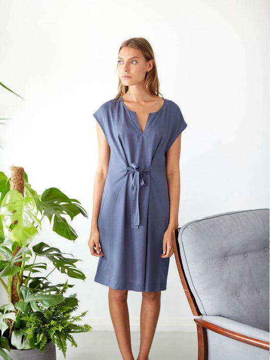 Robe bleue nouée en tencel