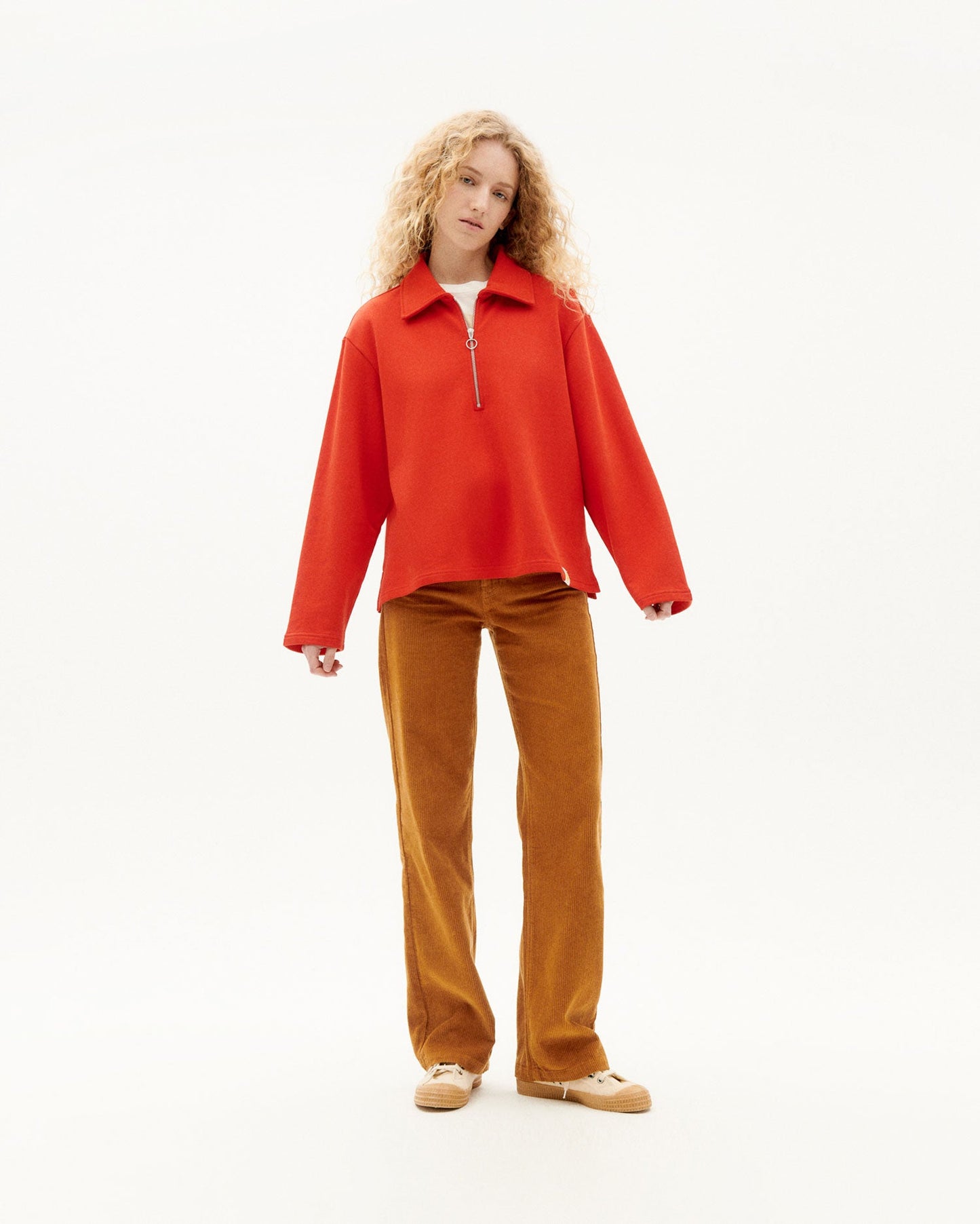 Sweat ample col zippé rouge en coton bio - lava red chelsea