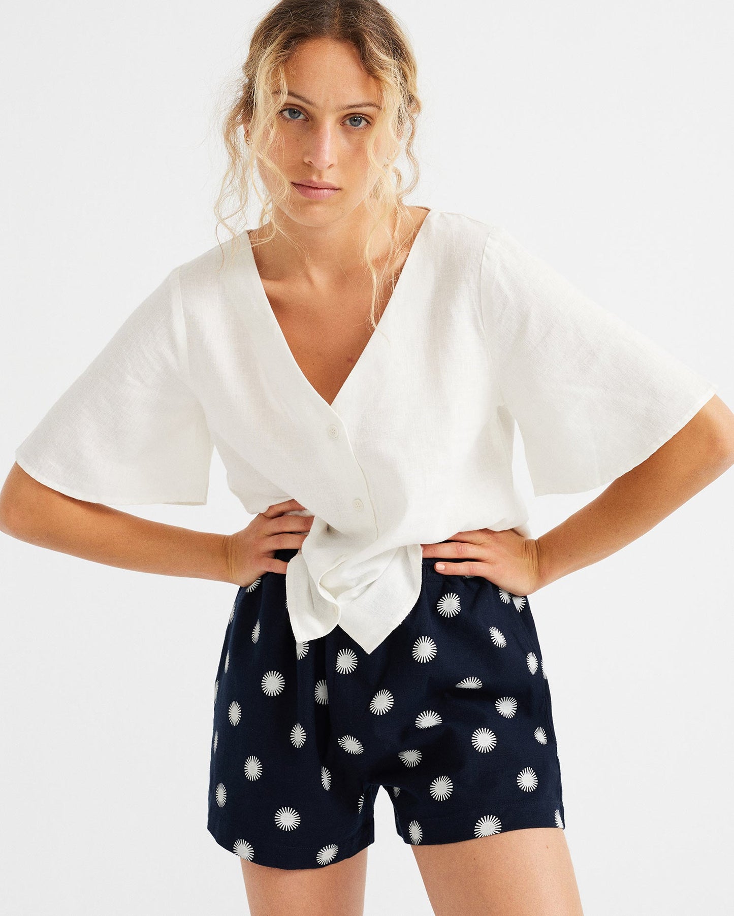 Short léger ample marine à imprimés blancs - SOLES GERANIO