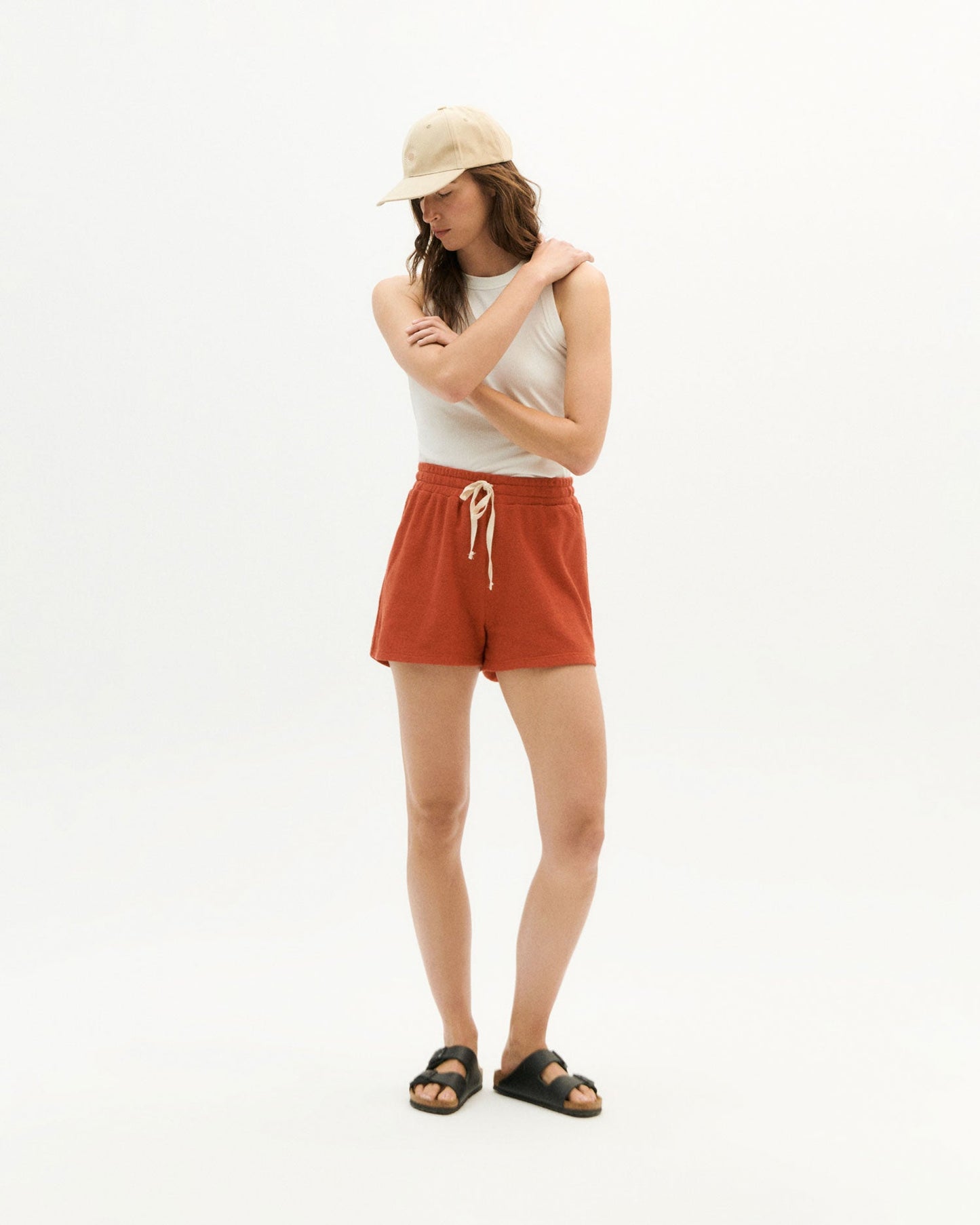 Short léger rouille en recyclé - crimson trash sue shorts