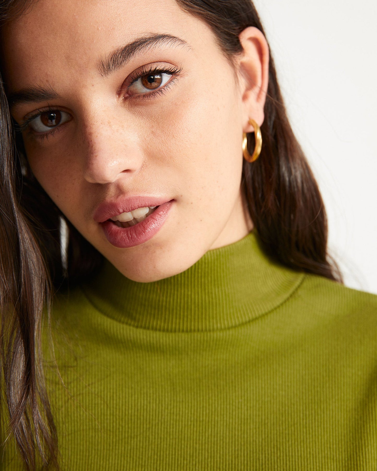 Pull col montant vert en coton bio - rib aine parrot green