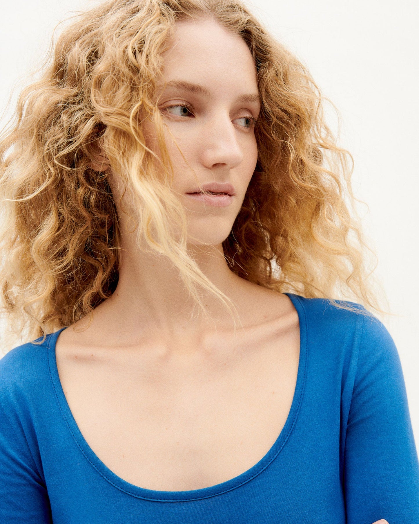 Top manches longues bleu en coton bio - klein blue carla l/s top