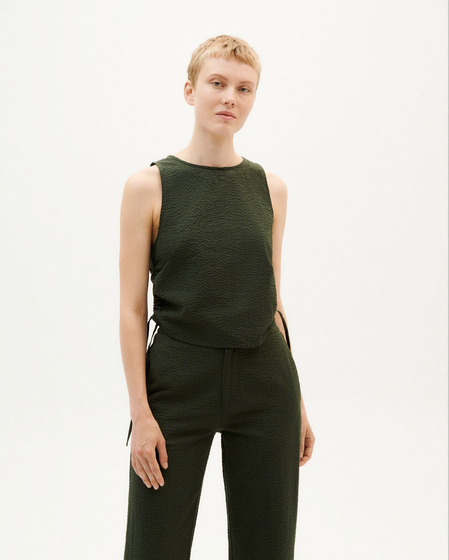 Top vert forêt seersucker en coton bio - green seersucker florence top