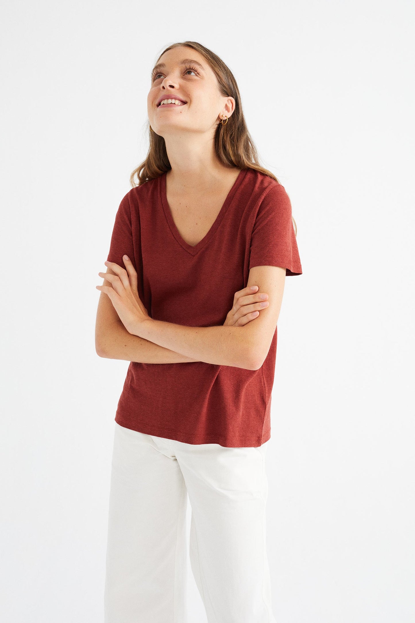 T-shirt à col V rouge en chanvre et coton bio - Hemp clavel