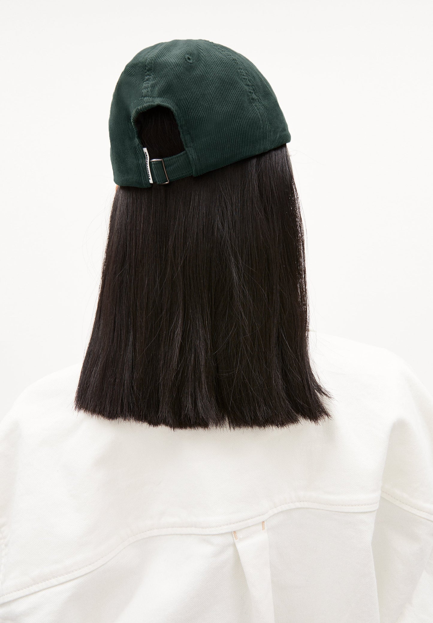 Casquette vert foncé velours en coton bio - yaanos corduroy dark scarab
