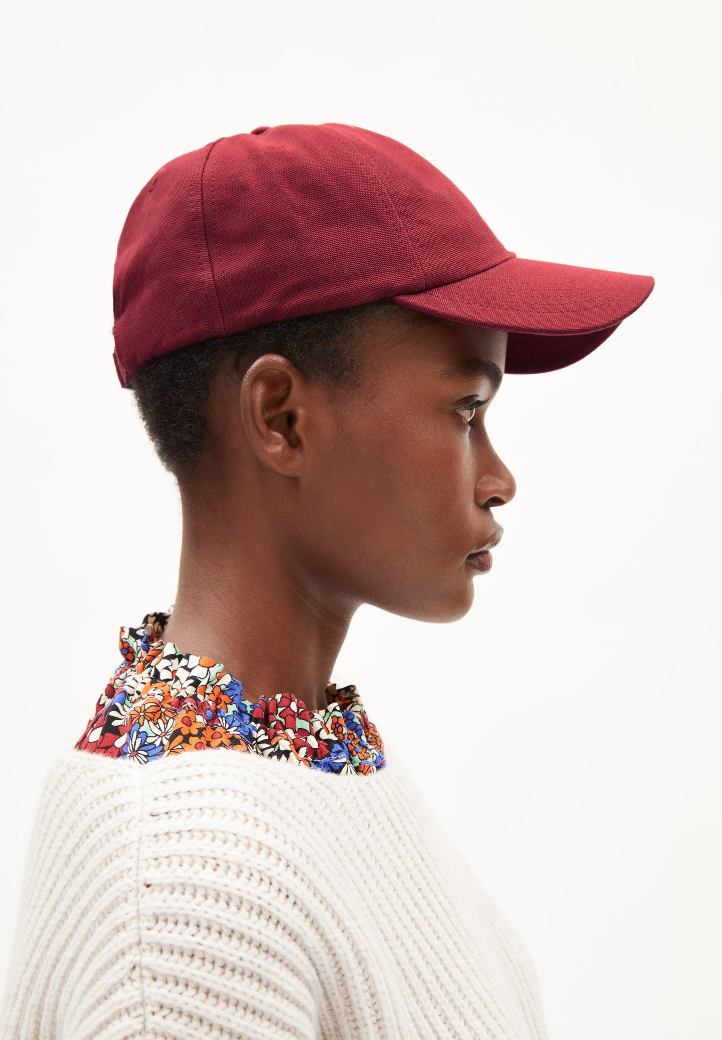 Casquette rouge en coton bio - yenaas bold dark ruby