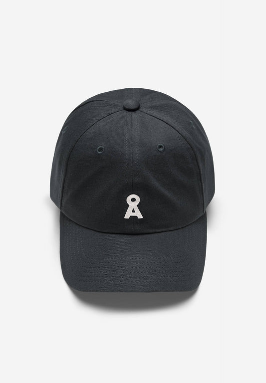 Casquette grise foncée en coton bio - yenaas bold graphite
