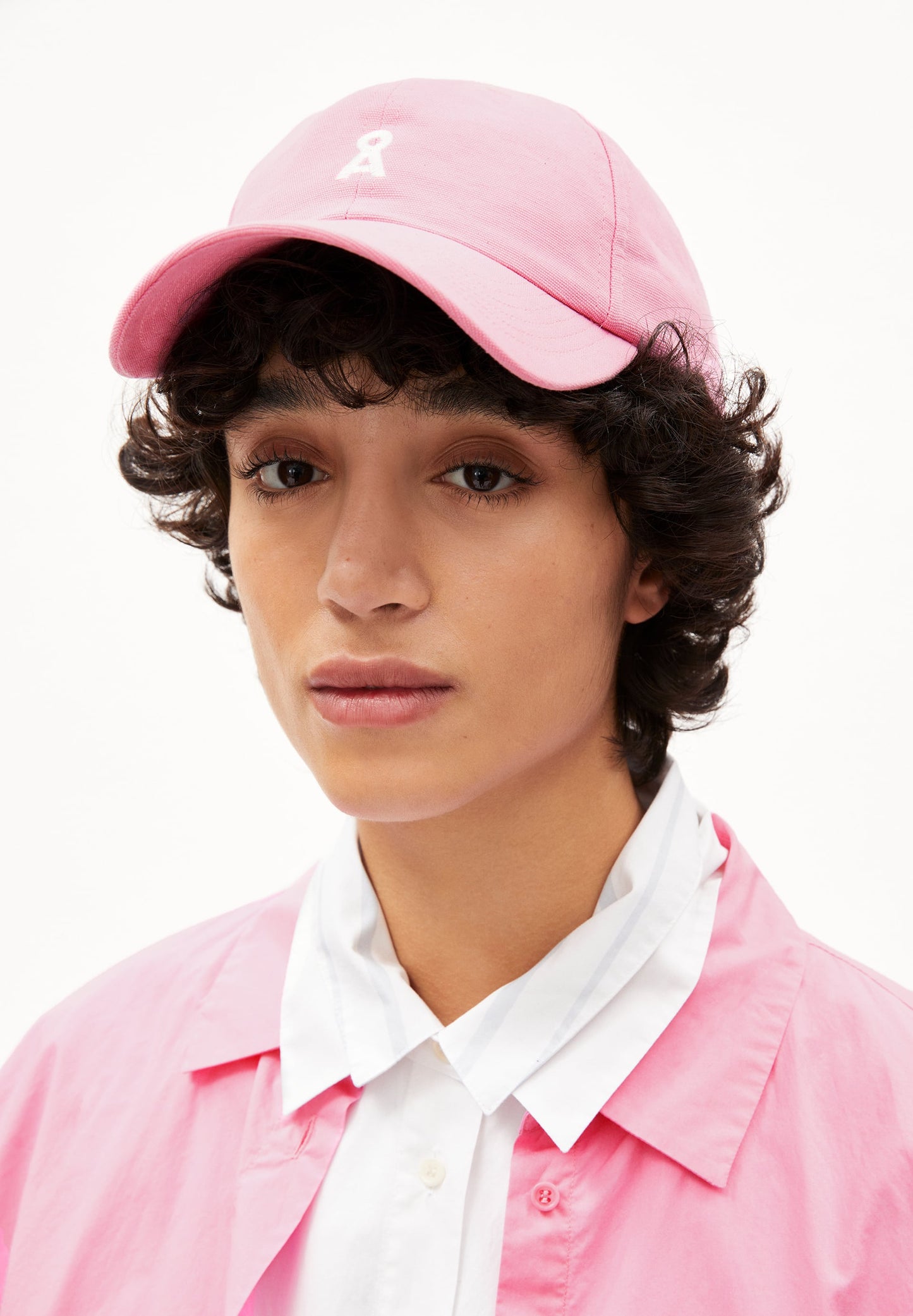 Casquette rose framboise en coton bio - yenaas bold raspberry pink
