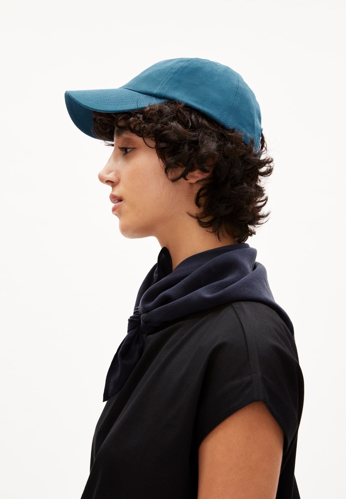Casquette bleue pétrole en coton bio - yenaas spruce petrol