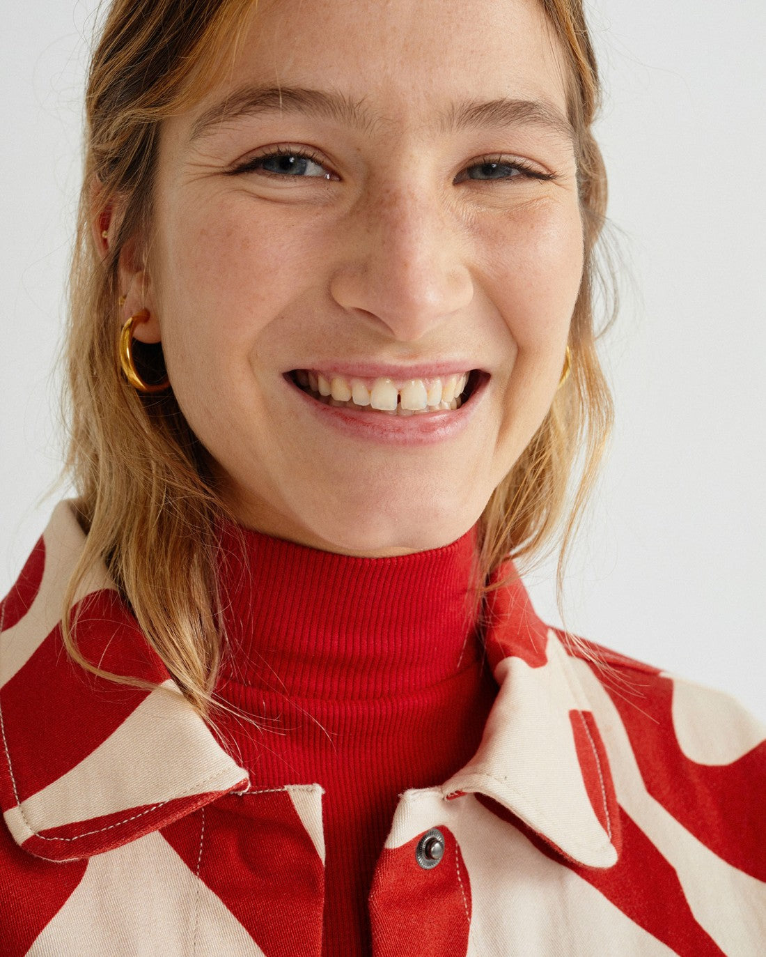 Veste à motifs rouge et blanc en coton bio - Turan