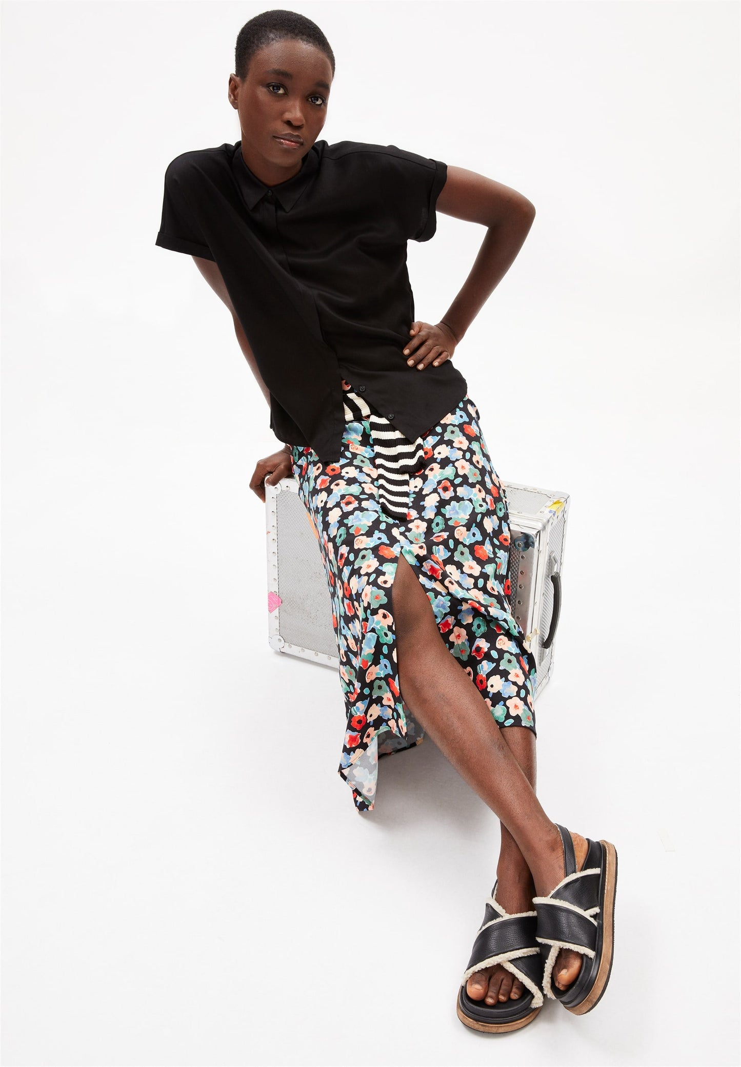 Chemise manches courtes noire en ecovero - zonjaa