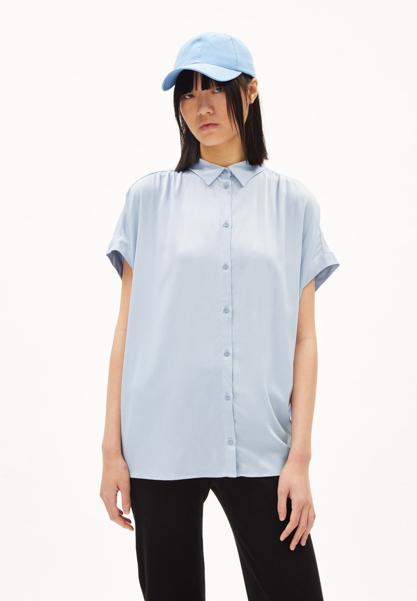 Chemise manches courtes bleu ciel en viscose ecovero - zonyaa morning sky